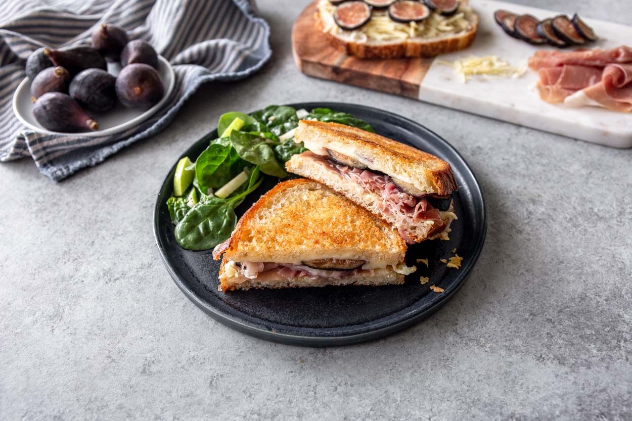 fig-prosciutto-grilled-cheese-recipe