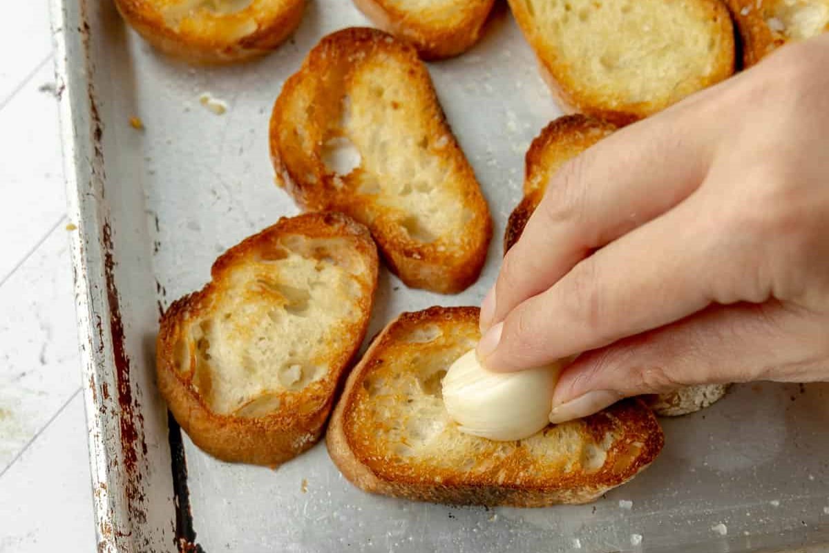 garlic-crostini-recipe