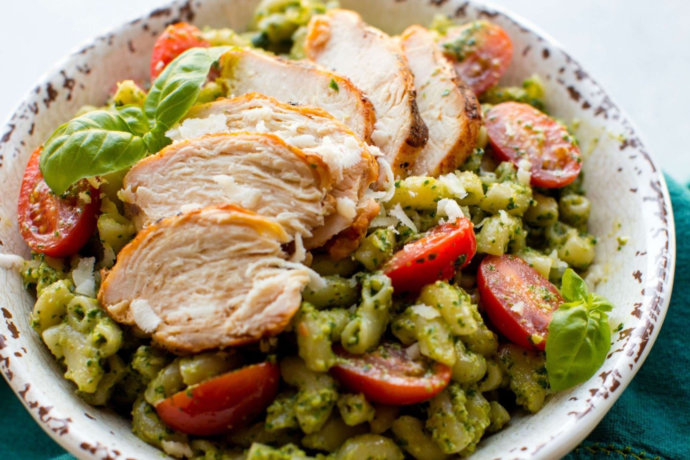 grilled-chicken-kale-pesto-recipe