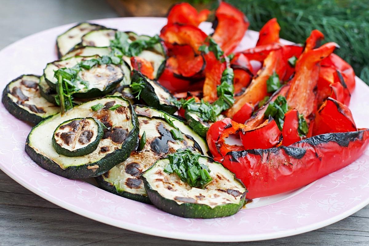 grilled-zucchini-and-bell-pepper-salad-recipe