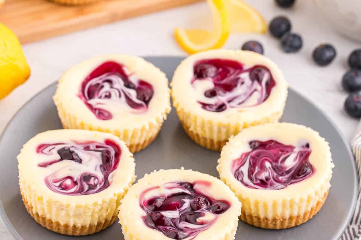 lemon-blueberry-cheesecake-cups-recipe