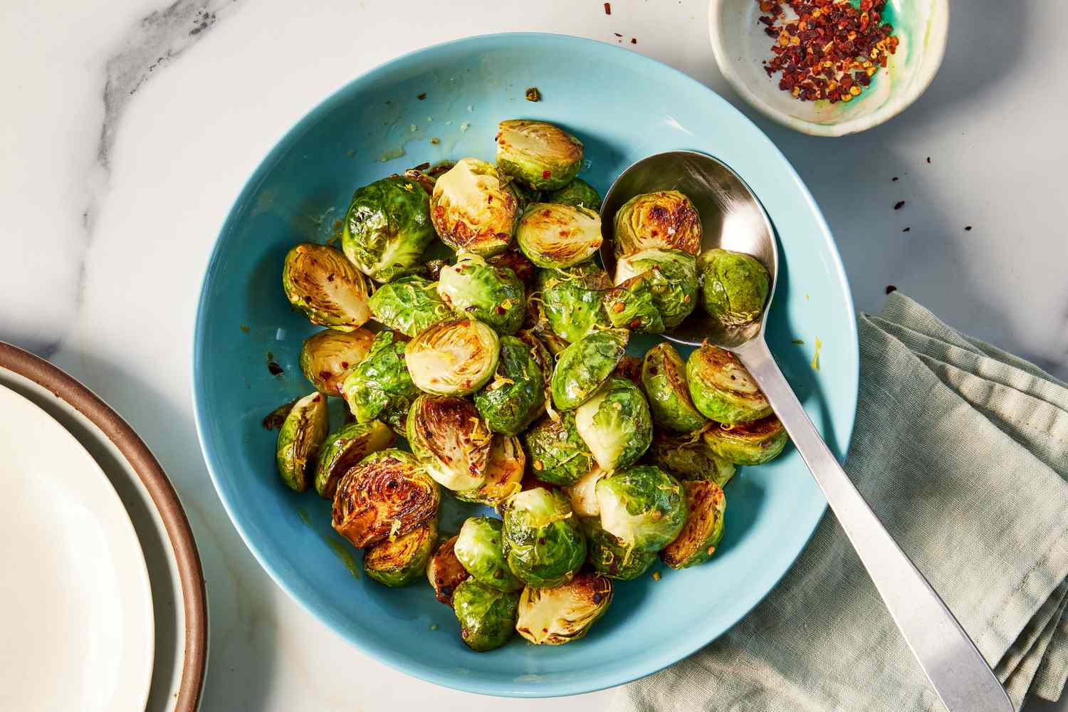 lemon-garlic-brussels-sprouts-recipe