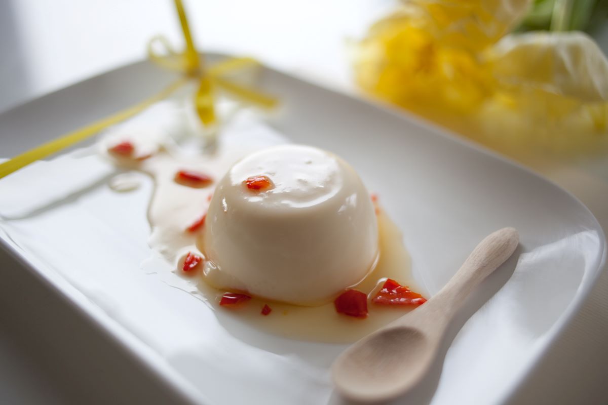 lemongrass-panna-cotta-recipe