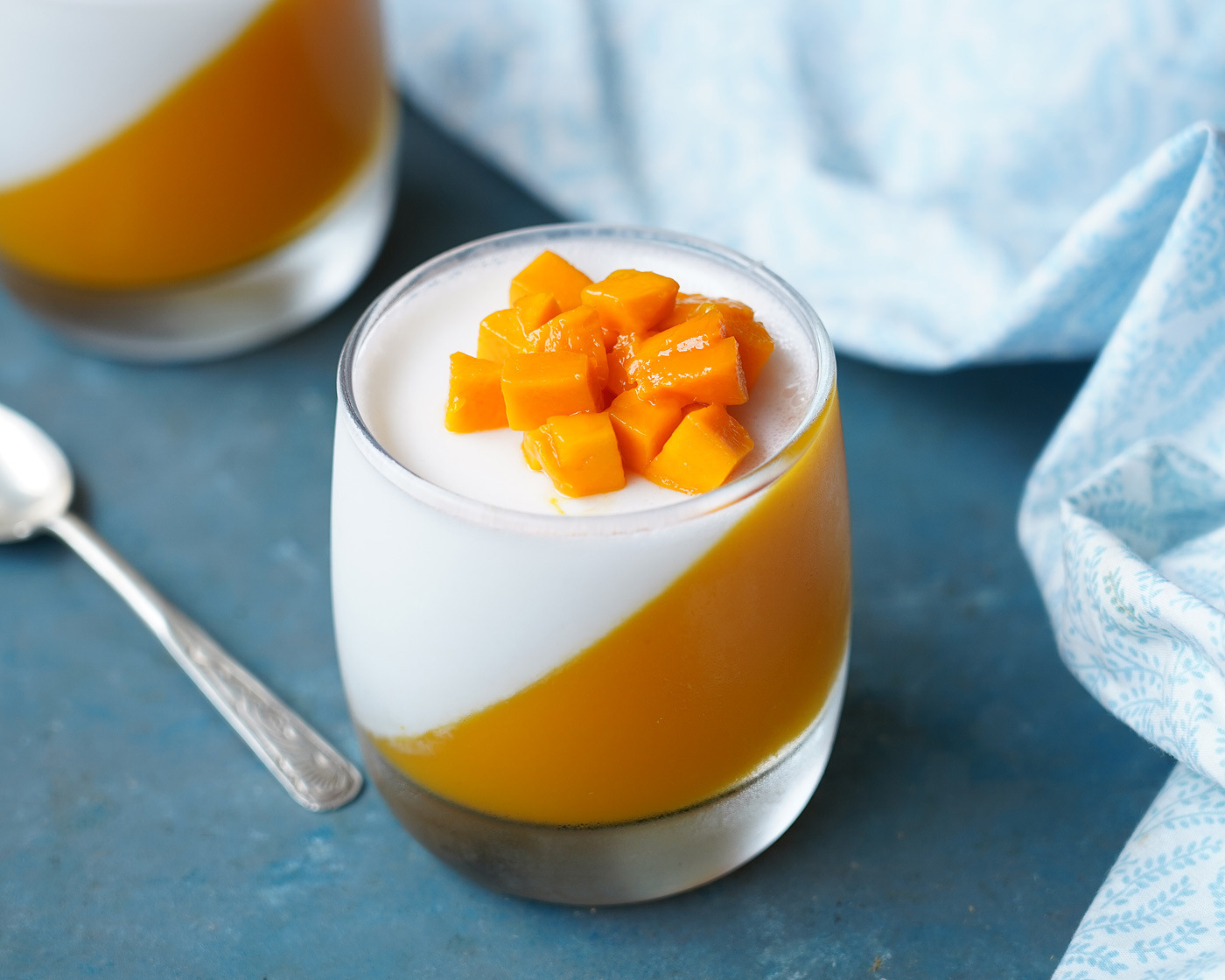 mango-panna-cotta-recipe