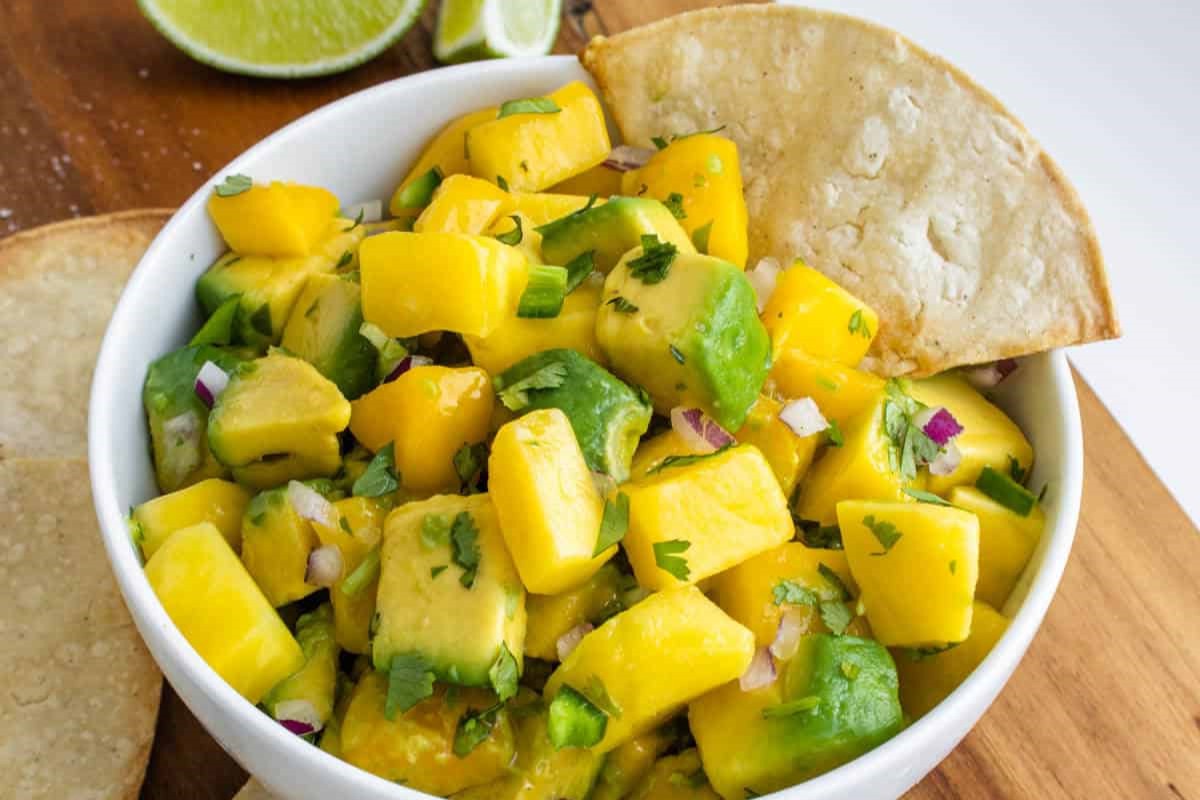 mango-salsa-avocados-recipe