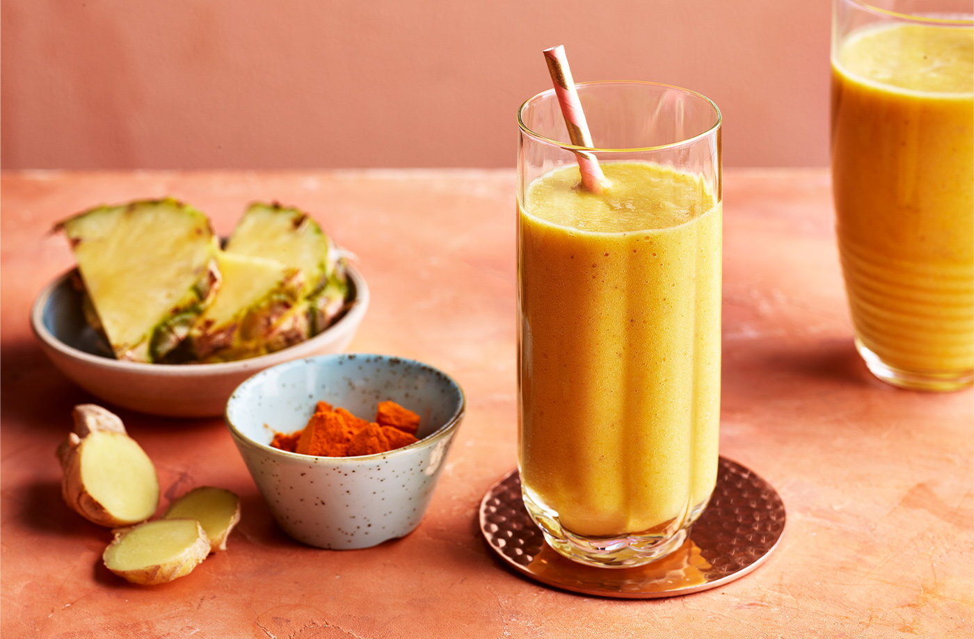 mango-turmeric-smoothie-recipe