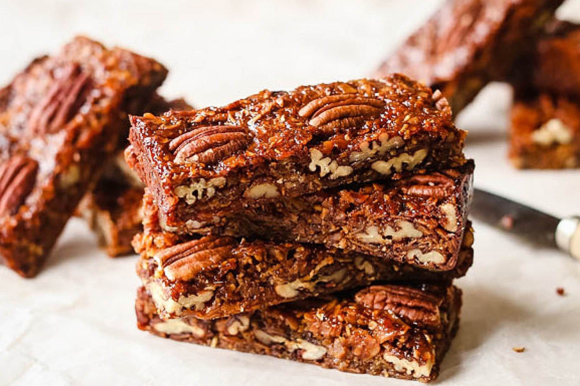 maple-pecan-granola-bars-recipe