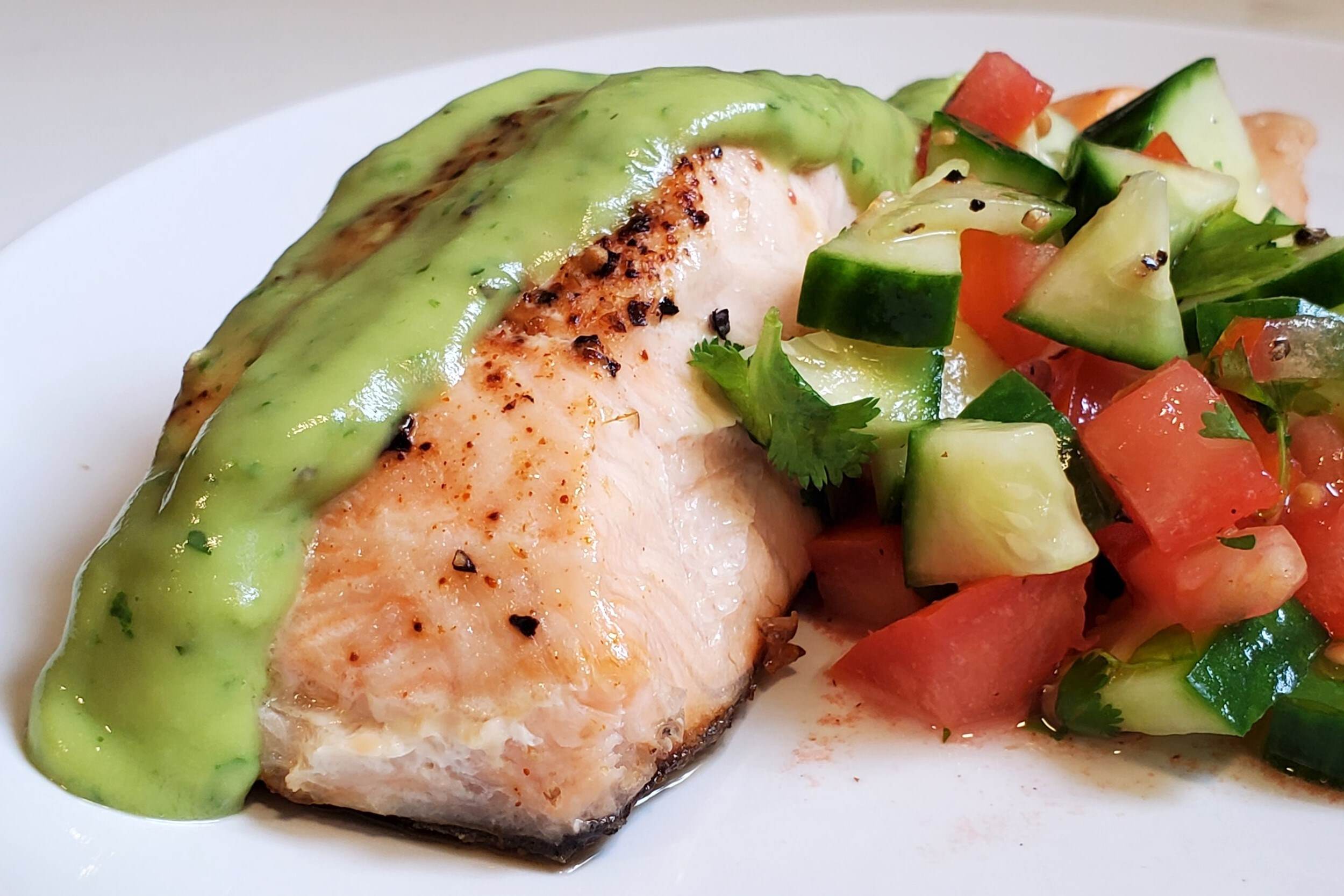 salmon-with-avocado-cream-recipe