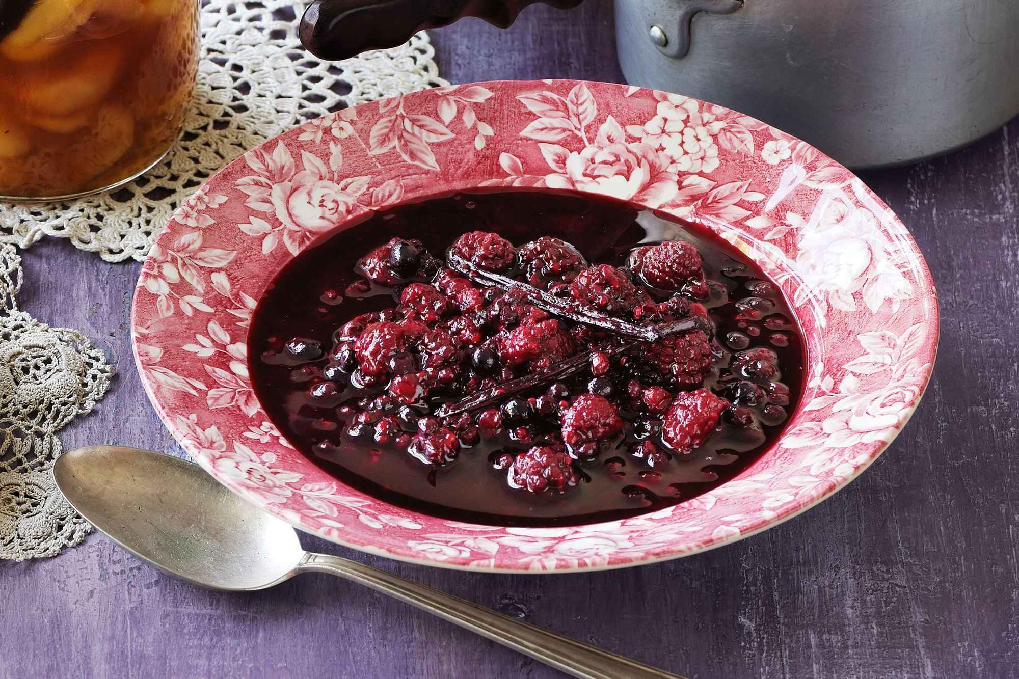 mixed-berry-compote-recipe