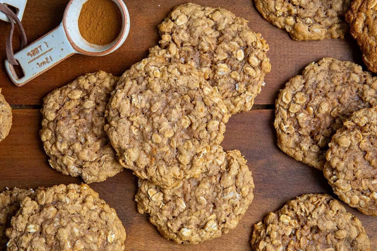 pumpkin-spice-oatmeal-cookie-recipe