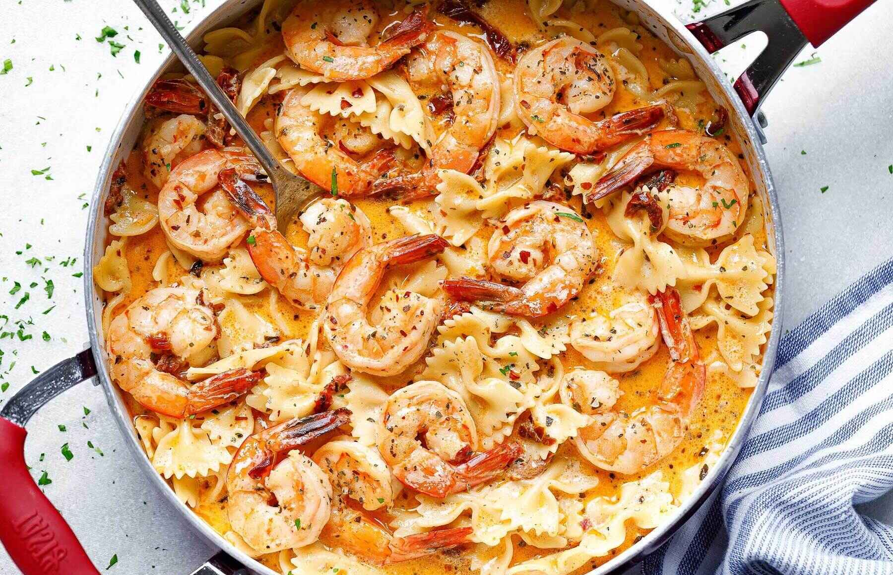 creamy-garlic-shrimp-pasta-recipe