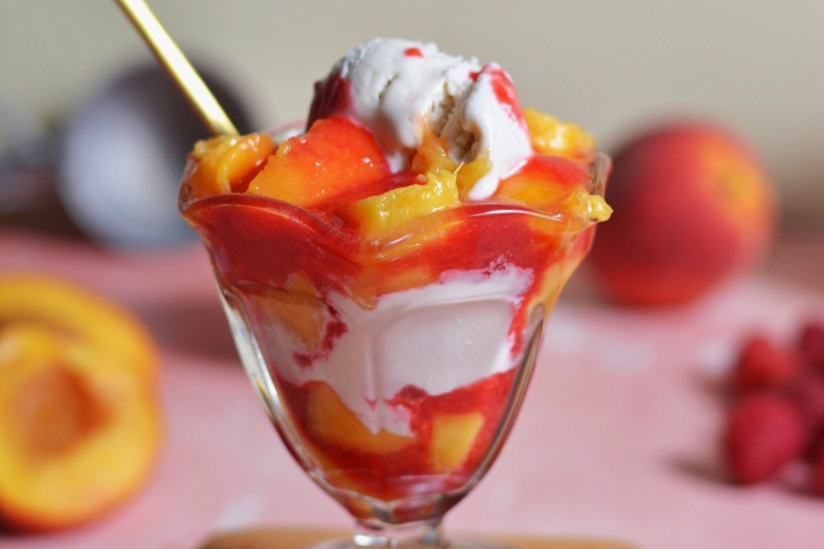 peach-melba-parfait-recipe