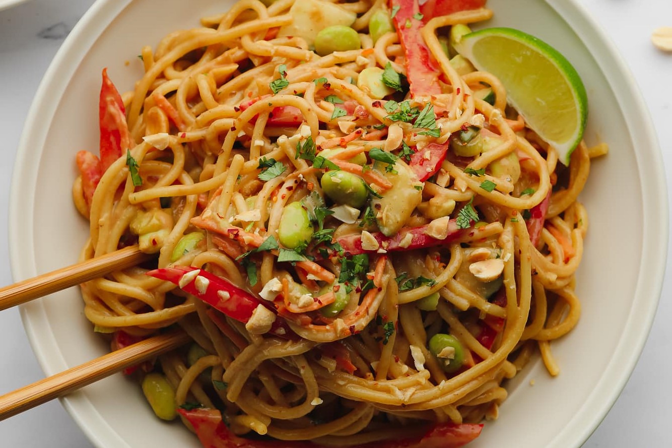 thai-peanut-noodle-bowl-recipe