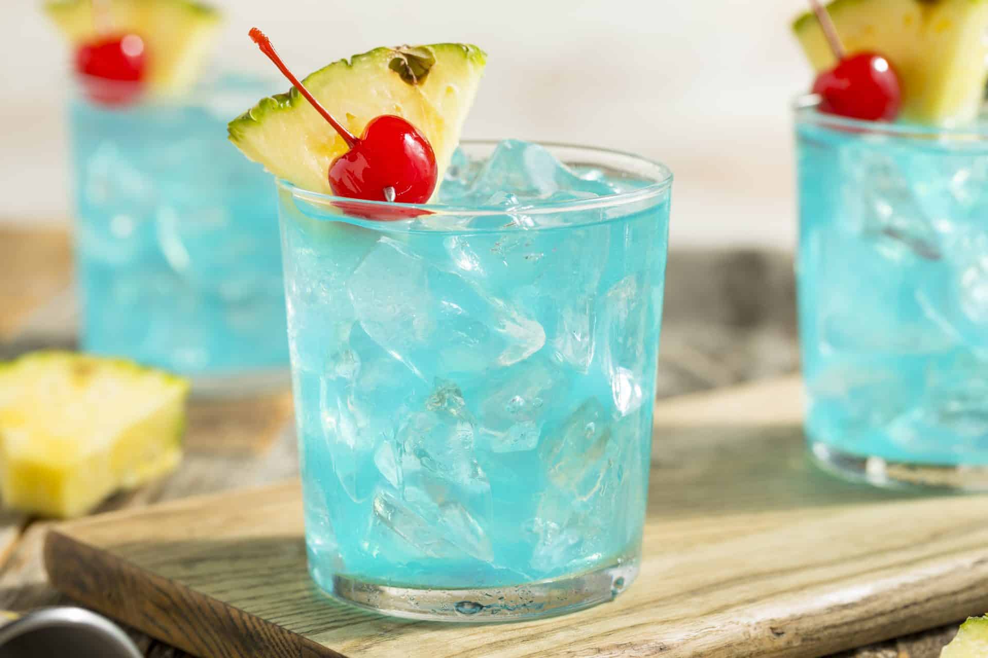 blue-hawaiian-cocktail-recipe