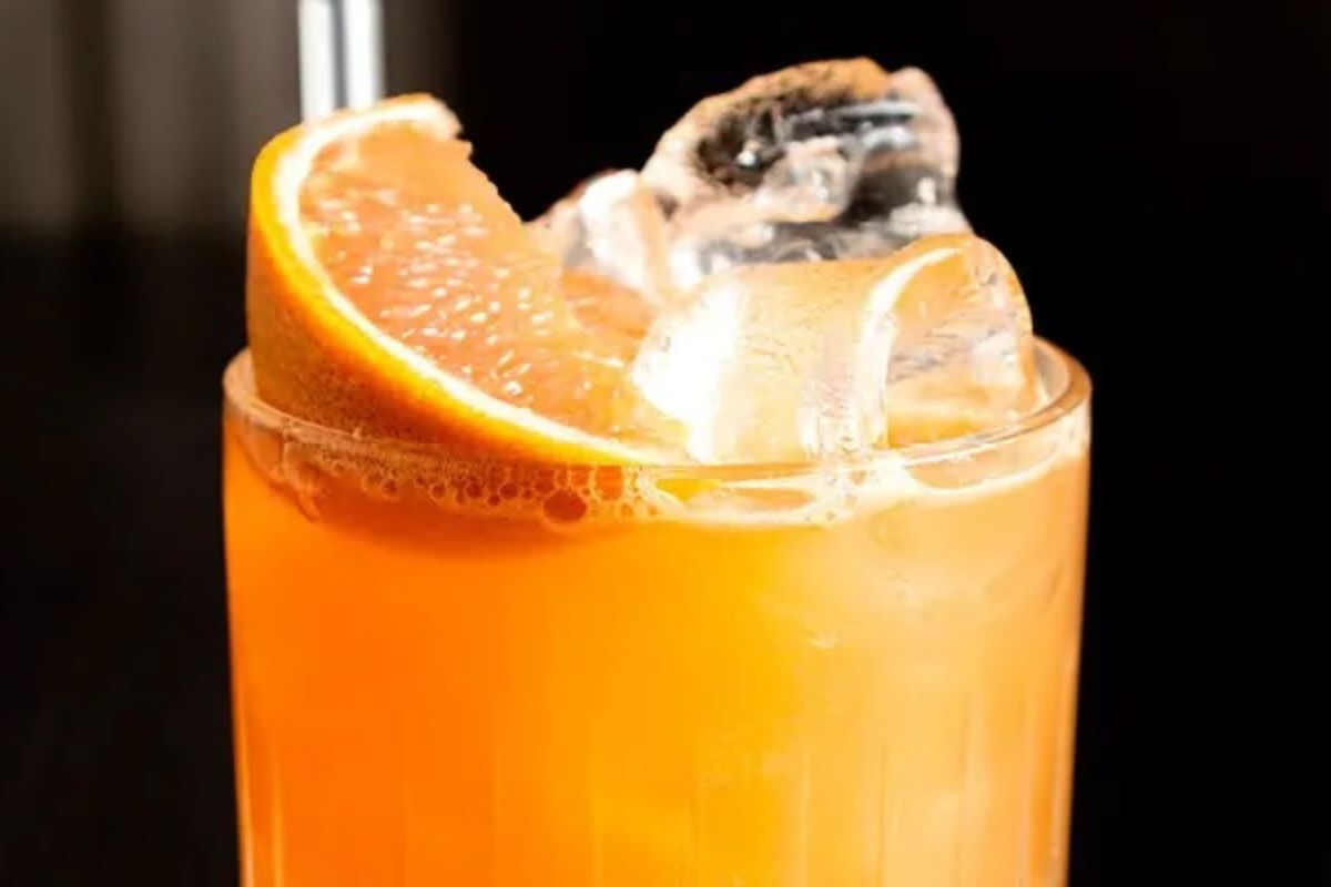 amaretto-sweet-and-sour-recipe