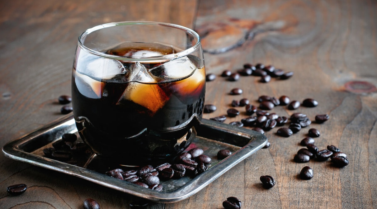 black-russian-cocktail-recipe