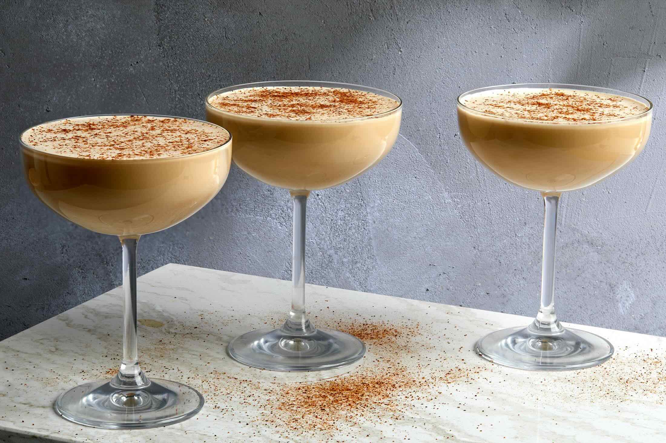 brandy-alexander-cocktail-recipe