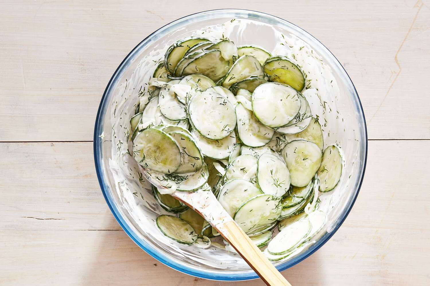 cucumbers-in-sour-cream-recipe