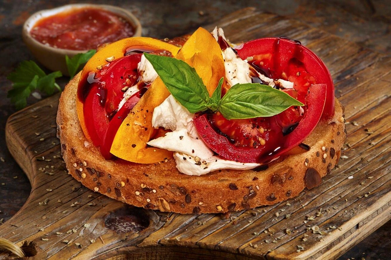 open-face-mozzarella-sandwich-recipe