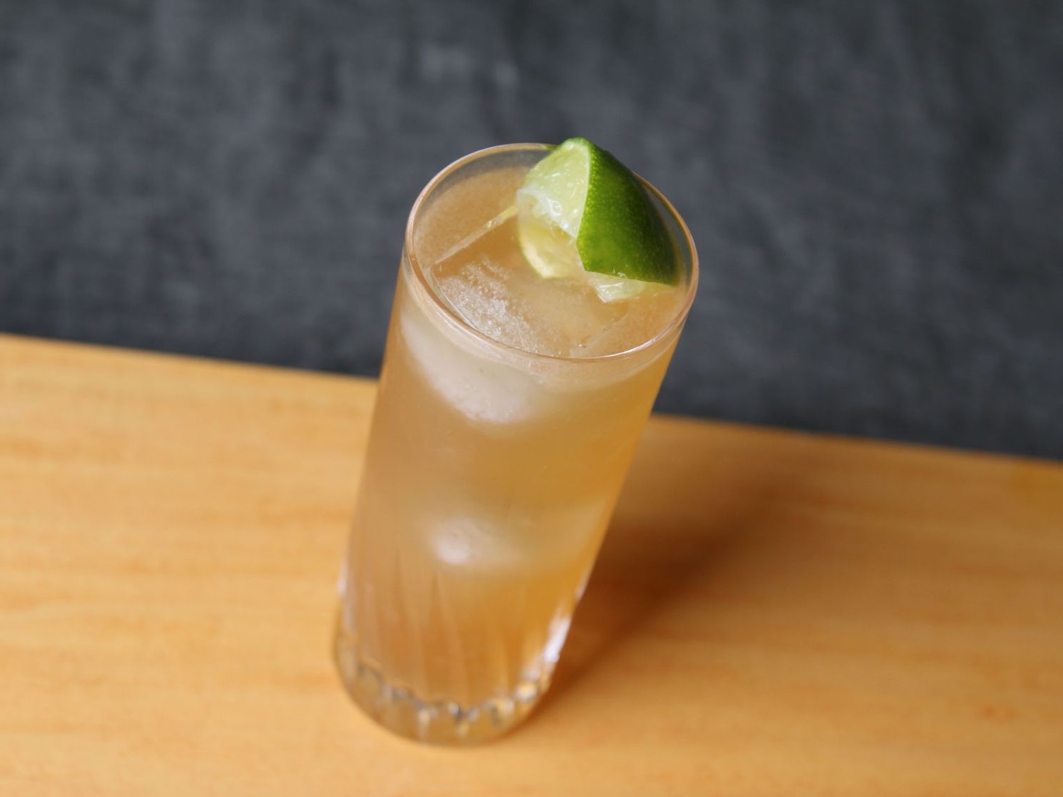 rum-rickey-cocktail-recipe