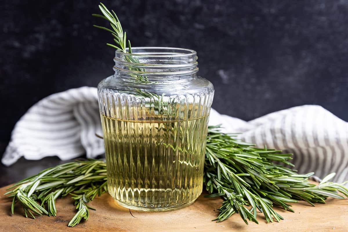 rosemary-simple-syrup-recipe